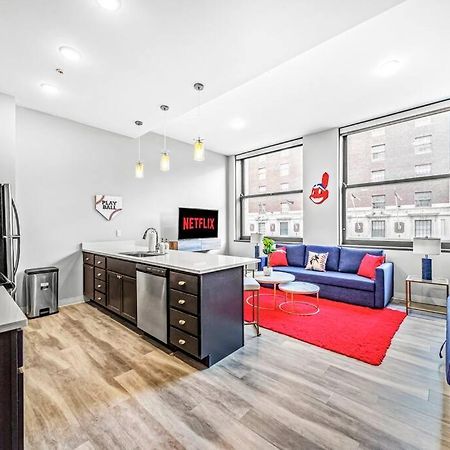 2Br Unit In The Heart Of Dt With View Of Playhouse Square, Pool & Gym Access- 305 Apartment คลีฟแลนด์ ภายนอก รูปภาพ